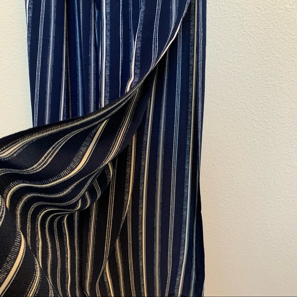 NWT Monteau Navy & White Striped Jumpsuit with Leg Slits - Size M - Picture 5 of 9